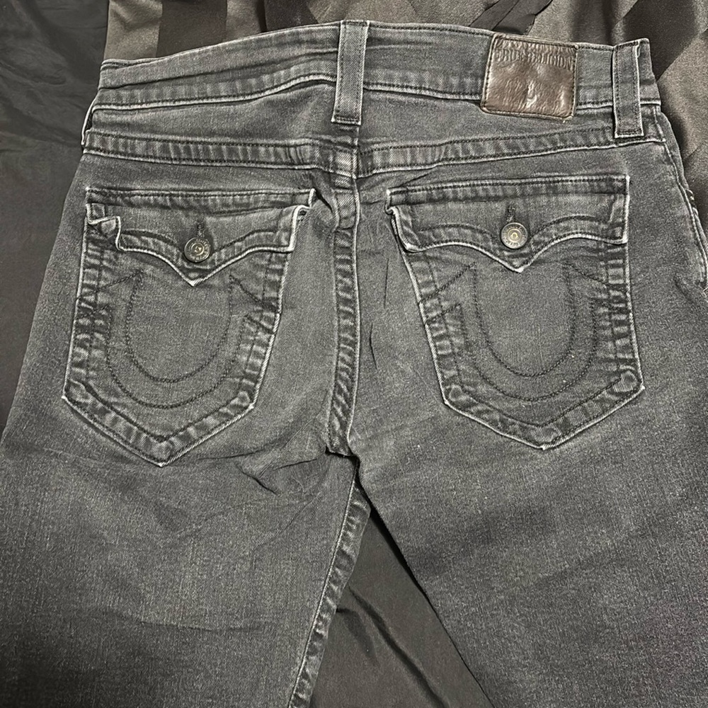True relation shorts
